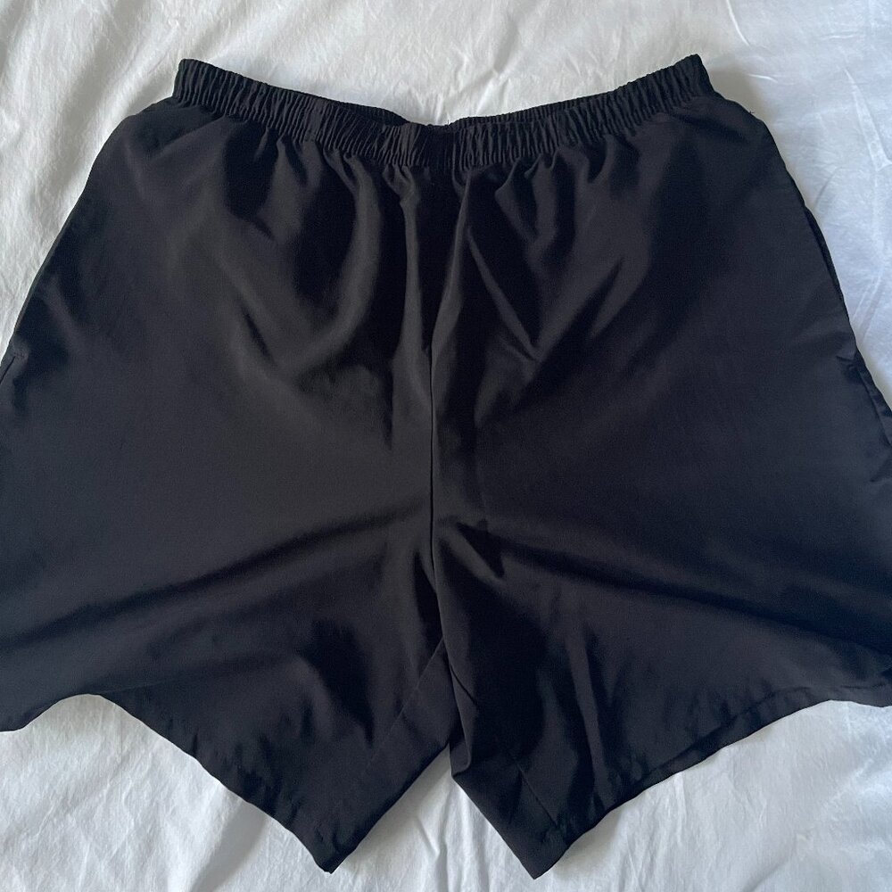 LIKE NEW New Balance Running Shorts, 6.5in - MEDIUM - Black